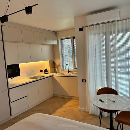 Lux By The Sea Apartment Eforie Nord